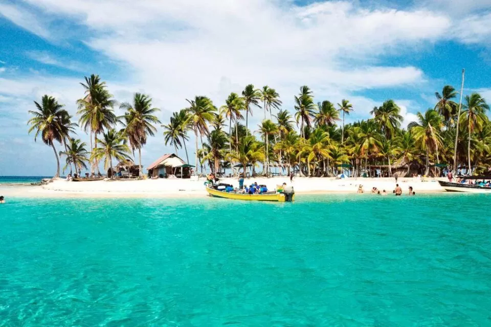 Caribbean cruise: Colombia - Panama - Costa Rica - Nicaragua - Jamaica