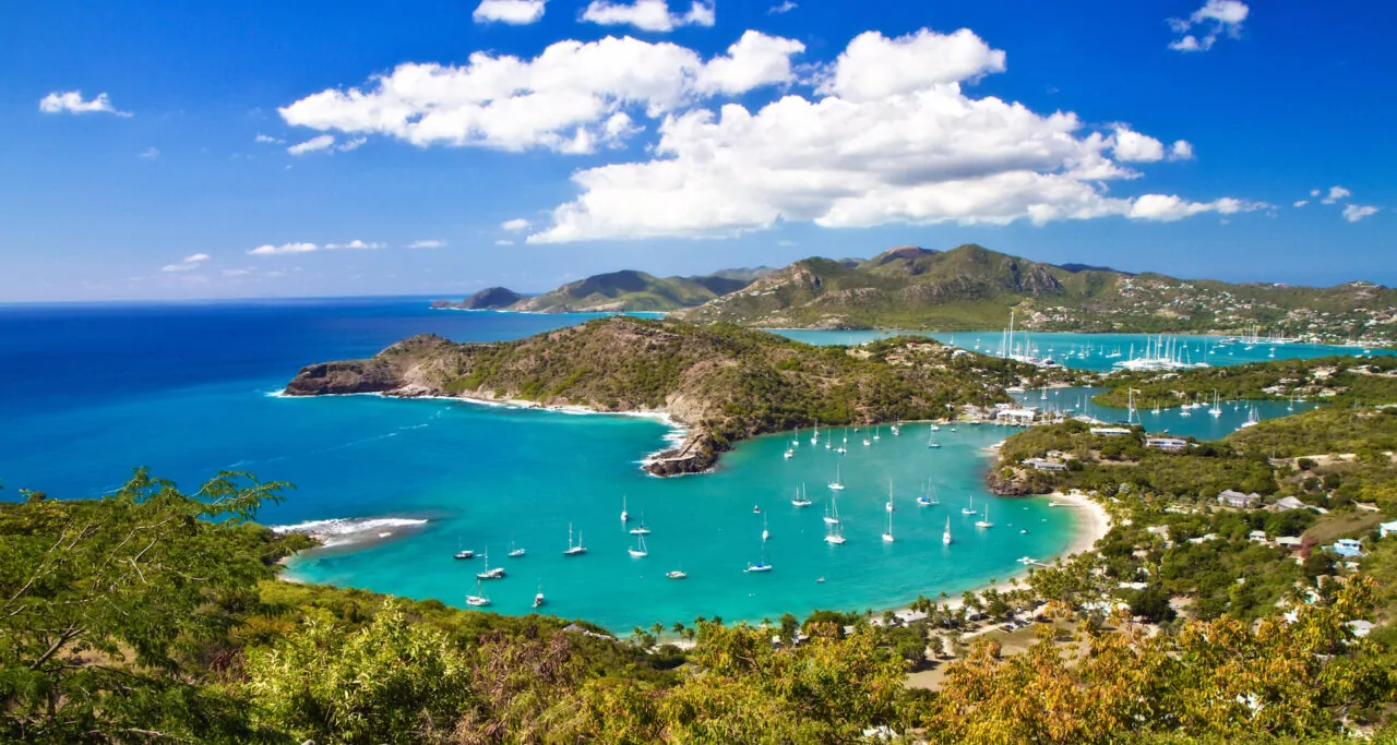 Best places in the Caribbean for a yacht cruise - 4 - Sparks Life Worldwide