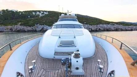 Motor yacht Mona 03-124