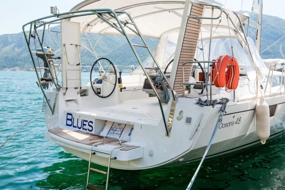 Sailing yacht Blues