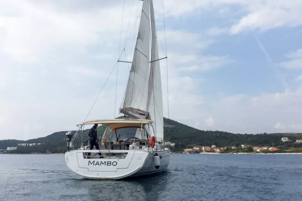 Вітрильна яхта Mambo1 - 8 - Sparks Life Worldwide