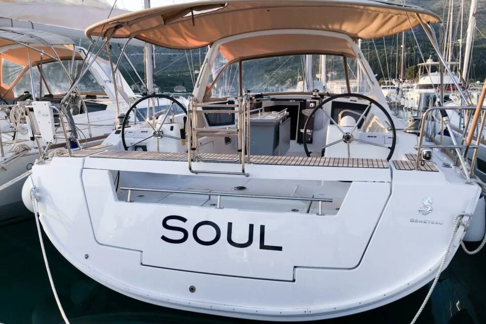 Парусная яхта Soul